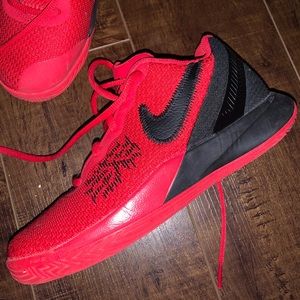 Nike Kyrie Sneakers size 2.5 worn twice